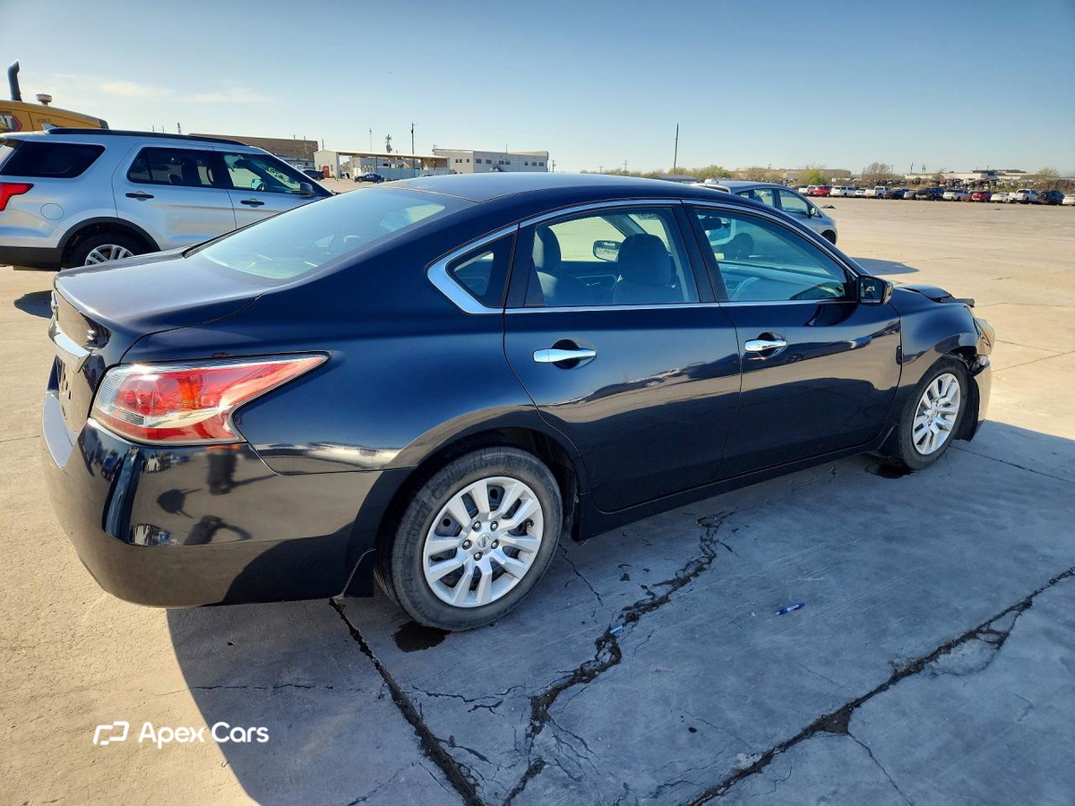 Nissan Altima 2015