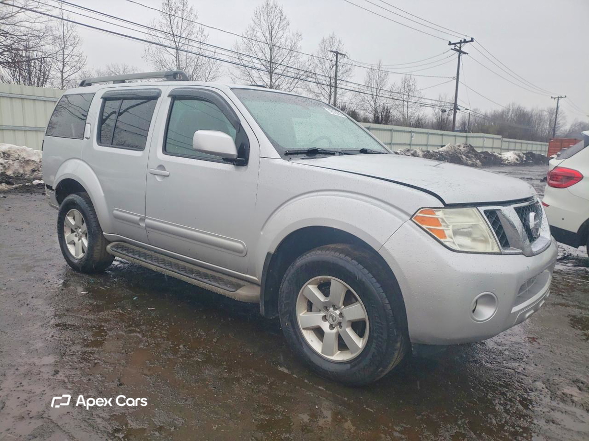 Nissan Pathfinder 2012