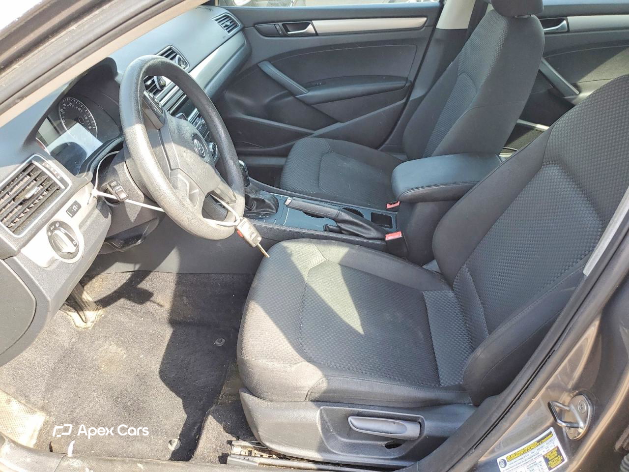 Volkswagen Passat 2012