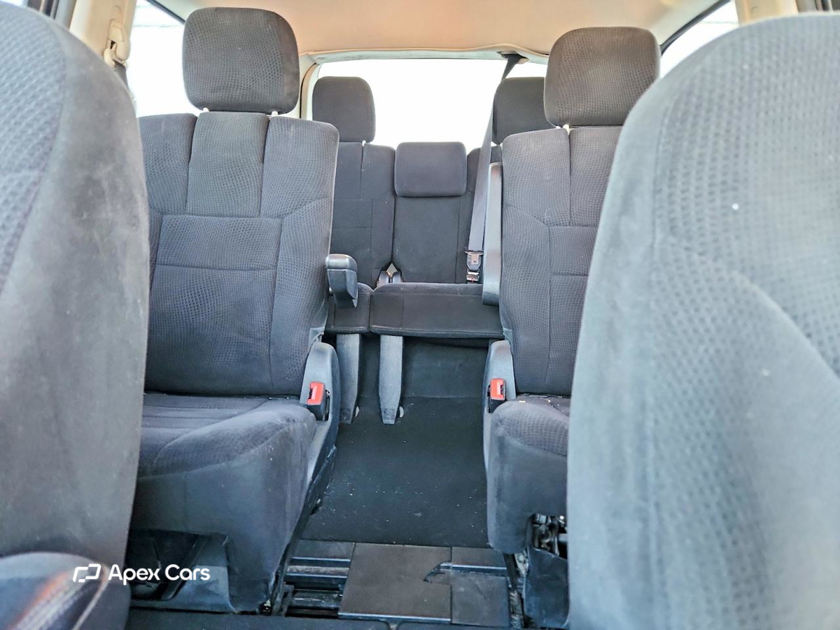 Dodge Caravan 2011