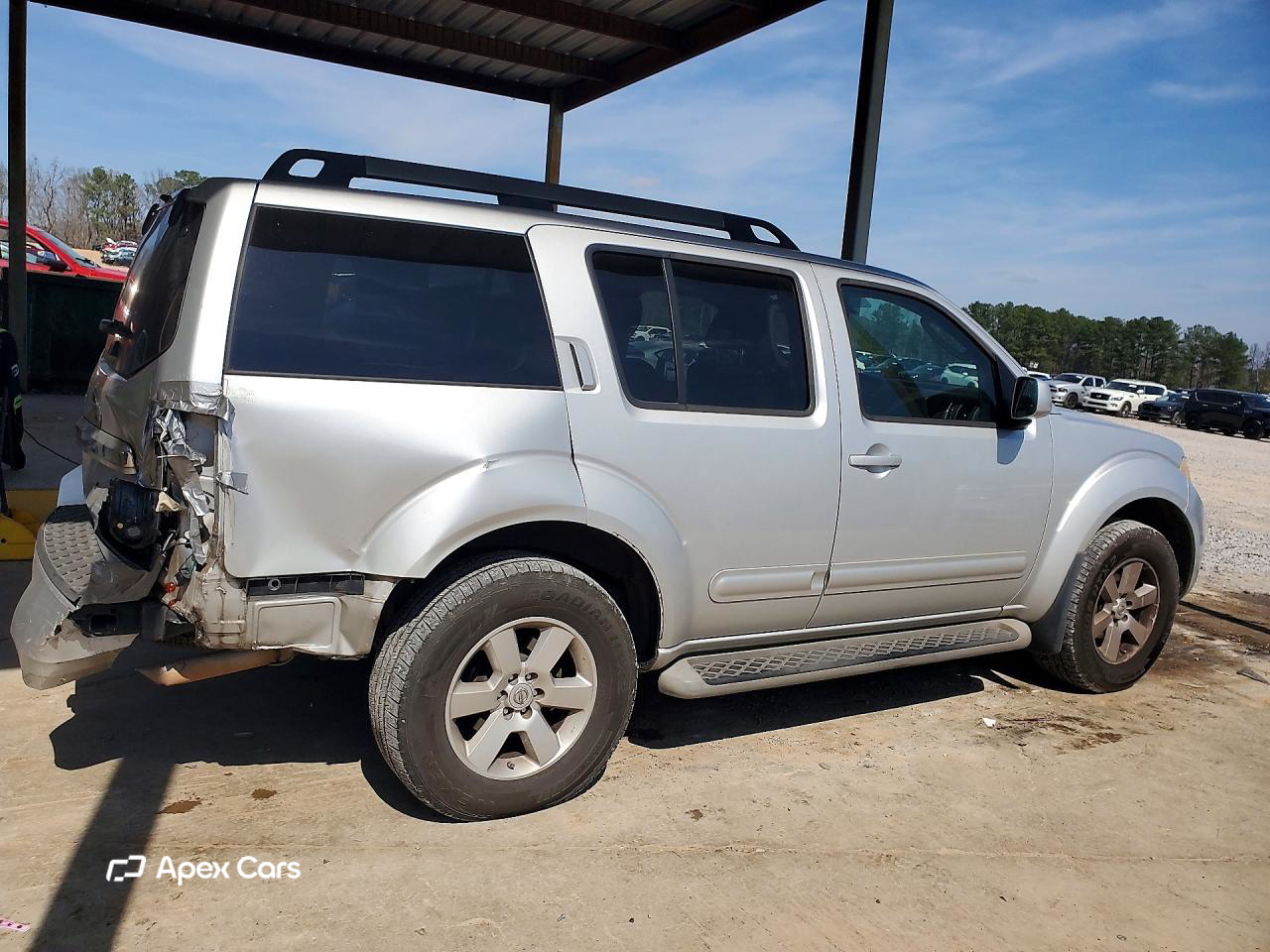 Nissan Pathfinder 2012