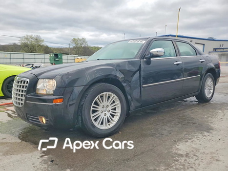 Chrysler 300 2010 - Image 1 of 12