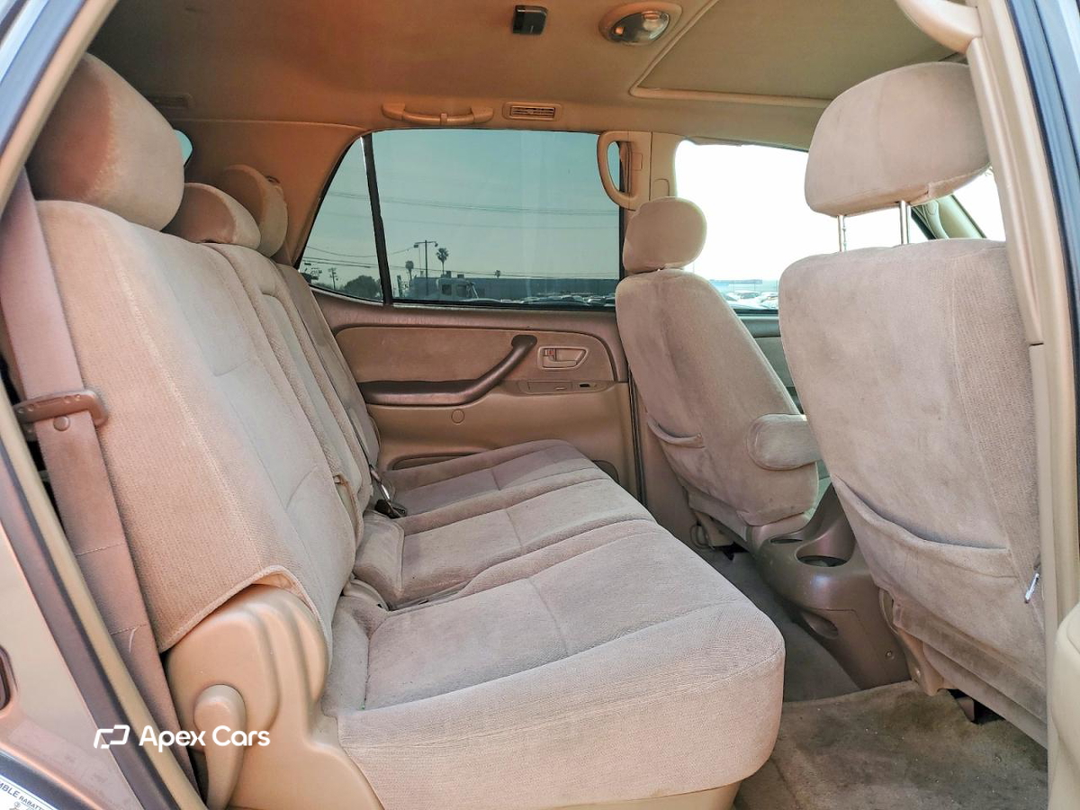 Toyota Sequoia 2003