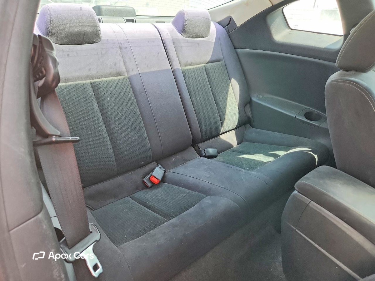 Nissan Altima 2010