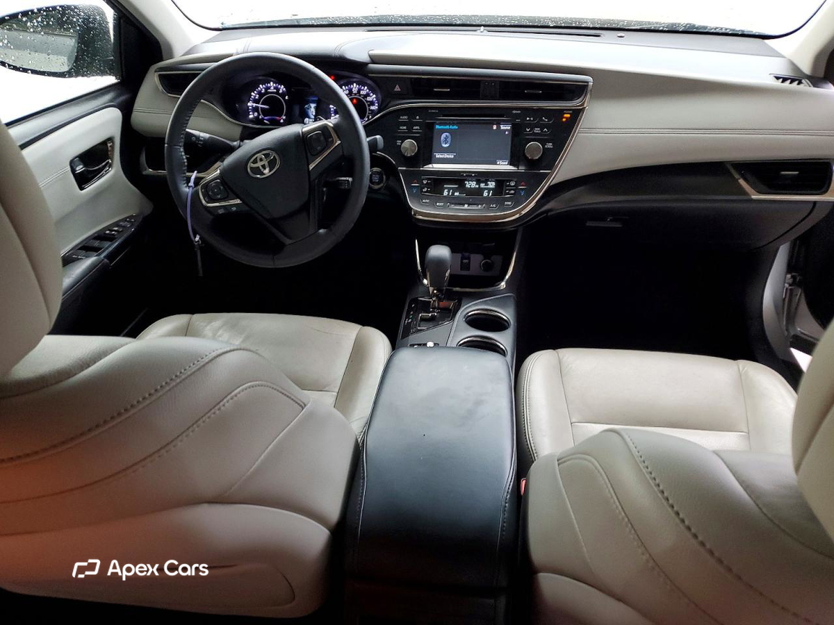 Toyota Avalon 2016