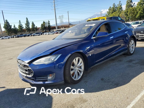 Tesla Model S 2015 - Image 1 of 12