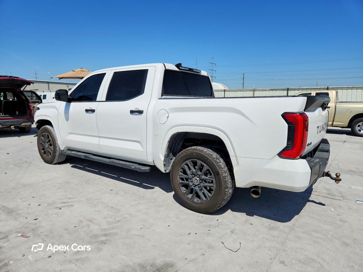 Toyota Tundra 2024