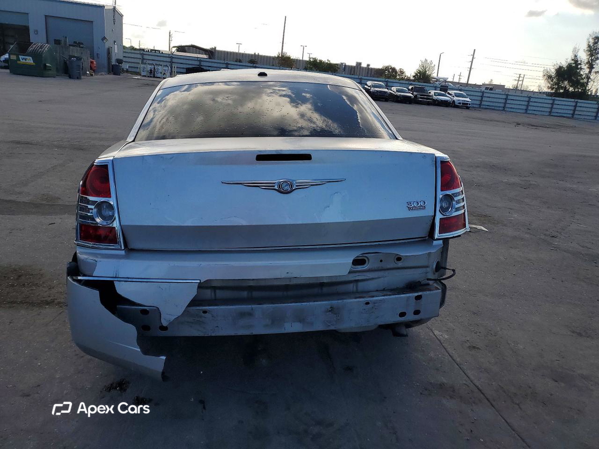 Chrysler 300 2010