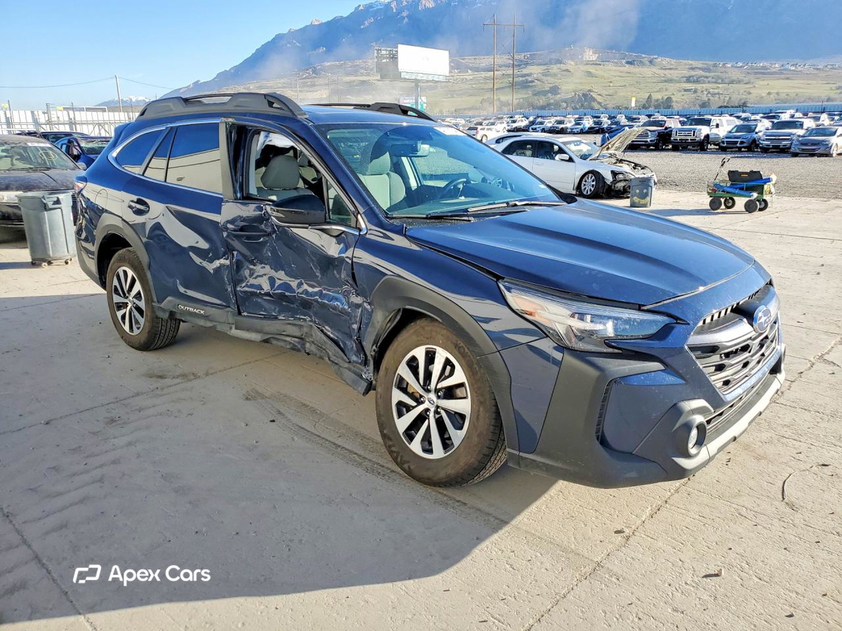 Subaru Outback 2025