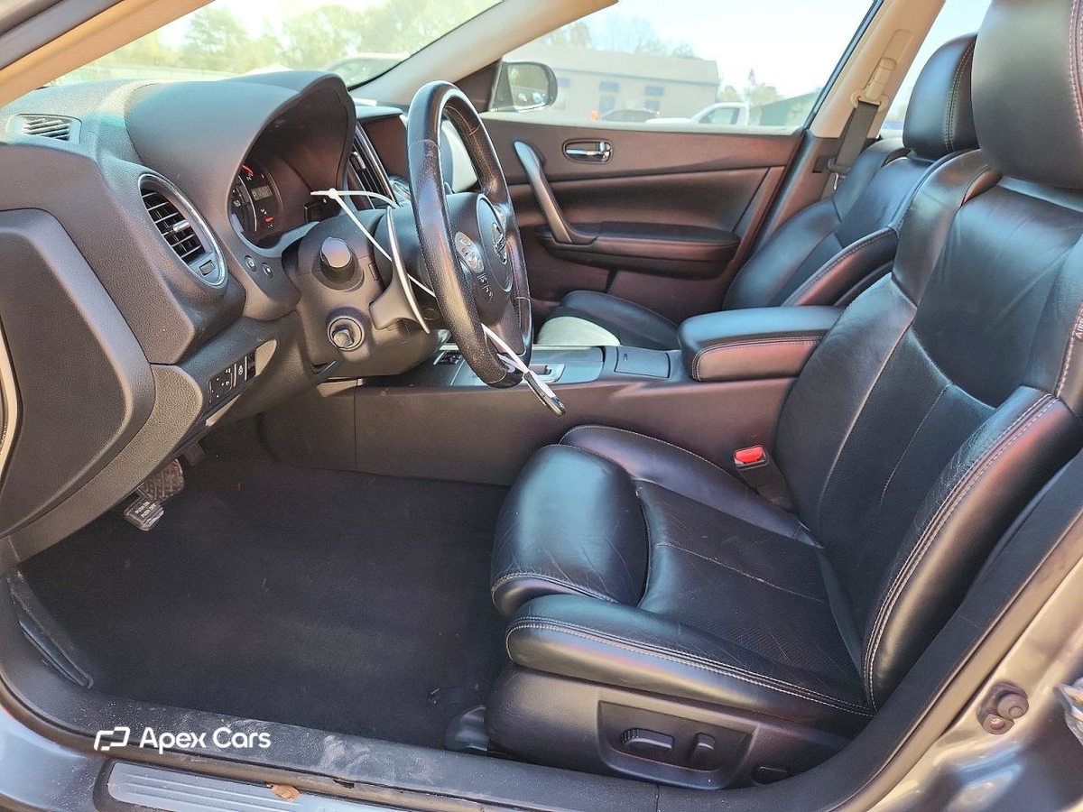 Nissan Maxima 2014