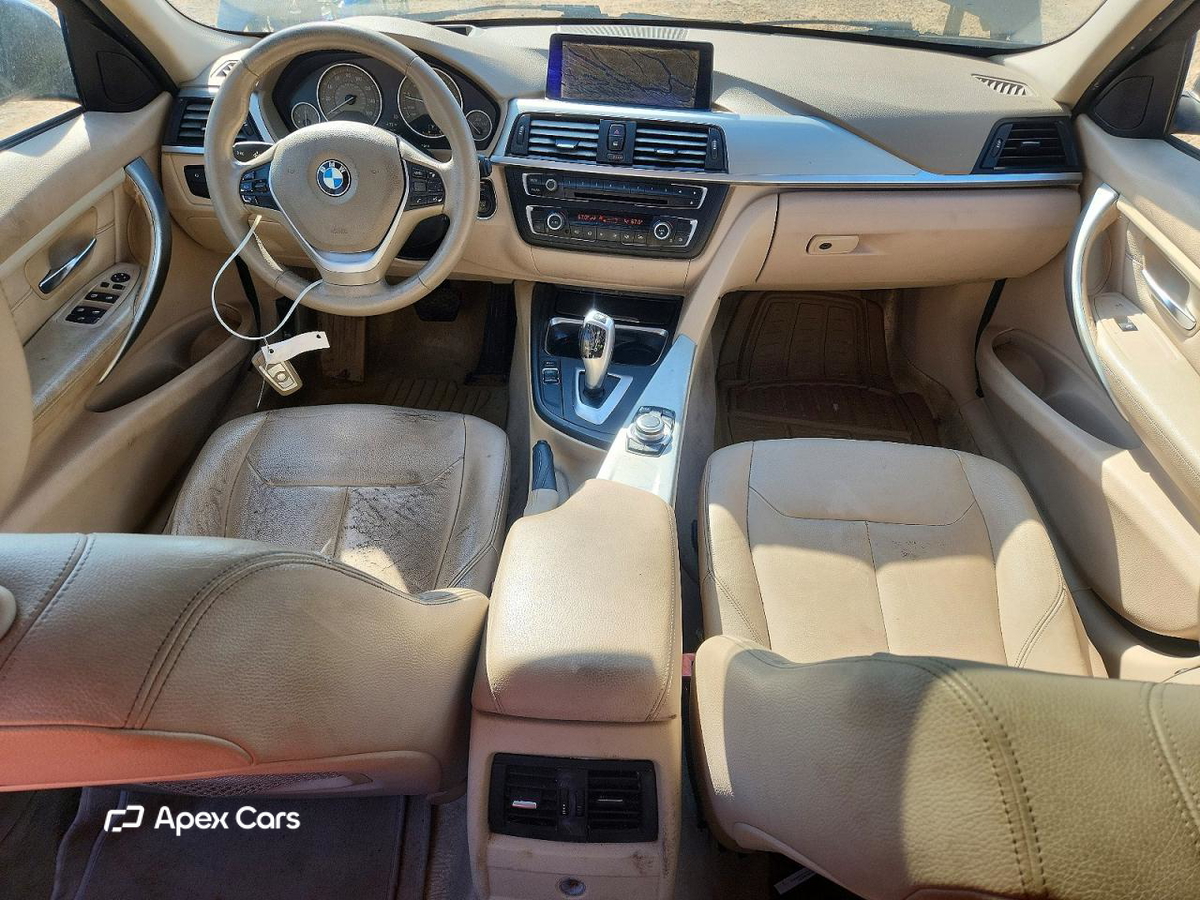 BMW Series 3 2012