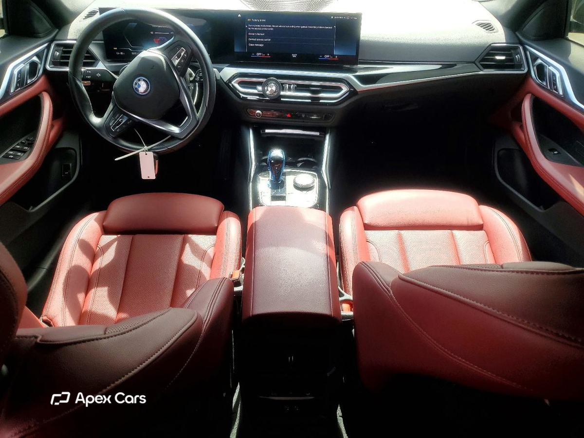 BMW i4 2023