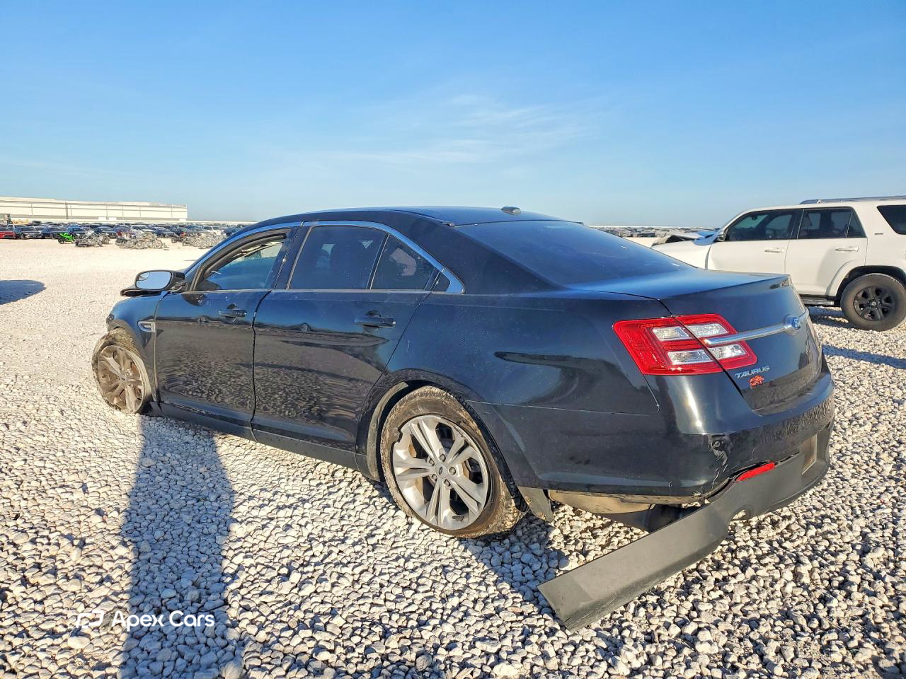 Ford Taurus 2016