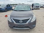 Nissan Versa 2015