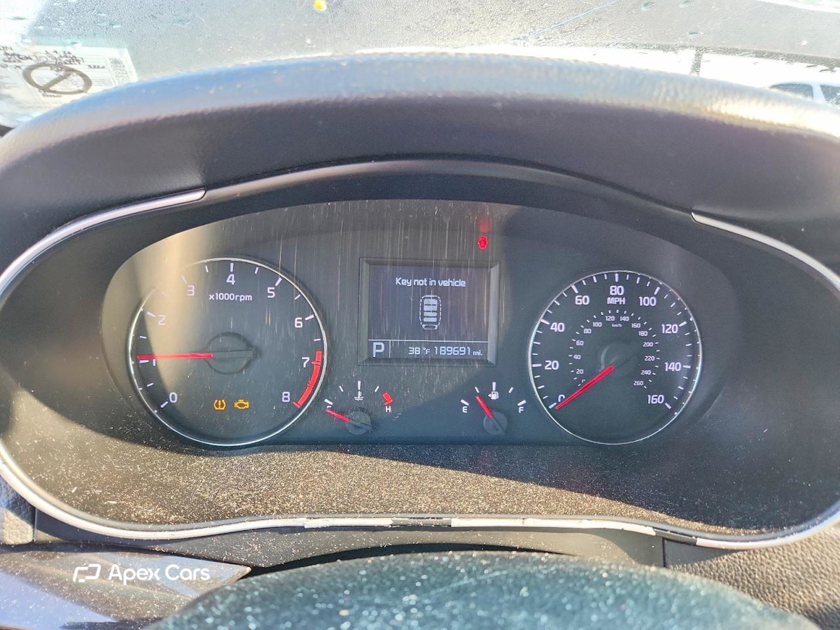 Kia Cadenza 2014