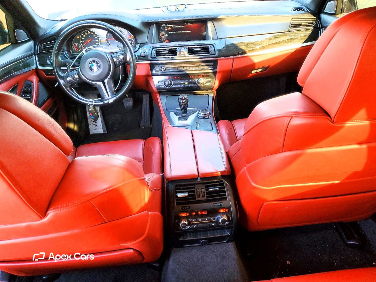 BMW M5 2016