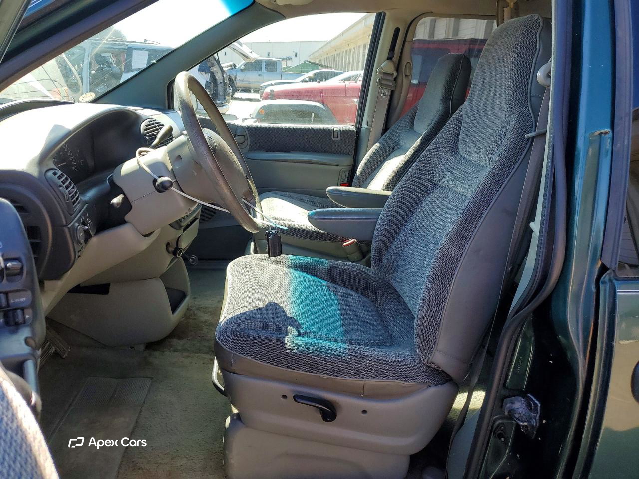 Plymouth Voyager 1997