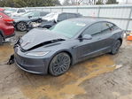 Tesla Model 3 2025