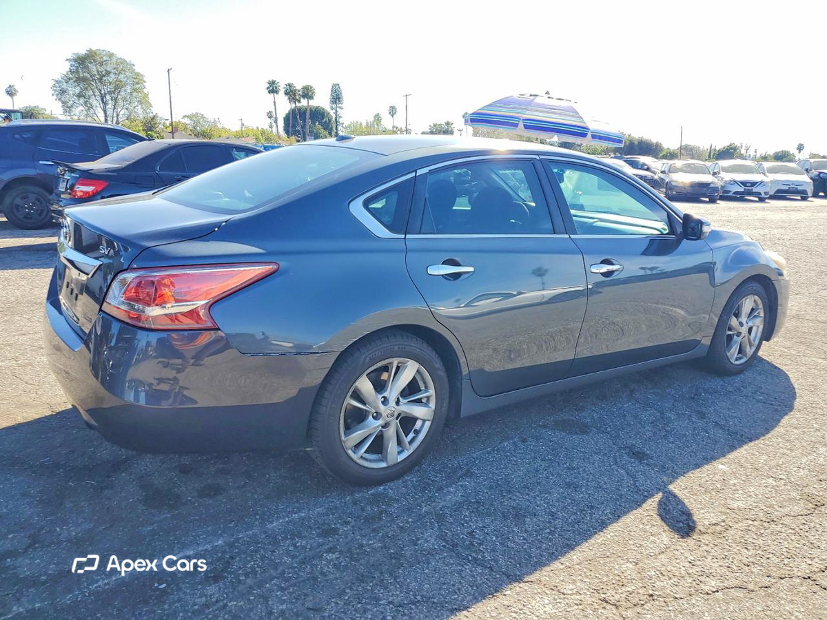 Nissan Altima 2013