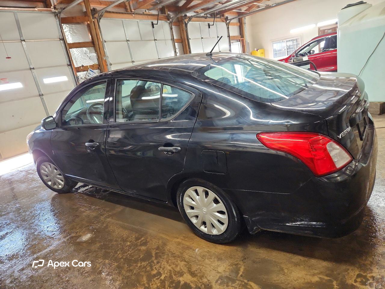 Nissan Versa 2015