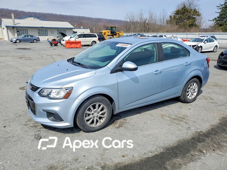 Chevrolet Sonic 2018 - Image 1 of 13