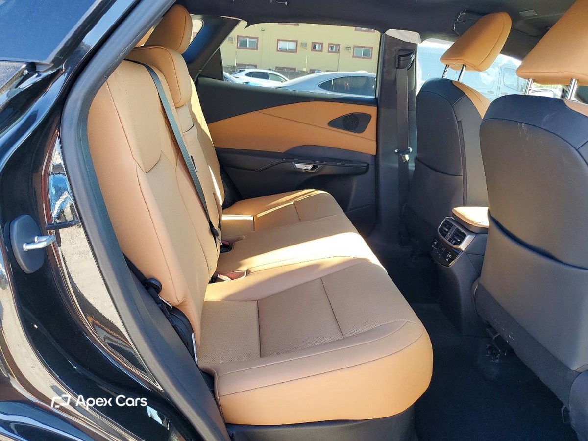 Lexus RX 2025