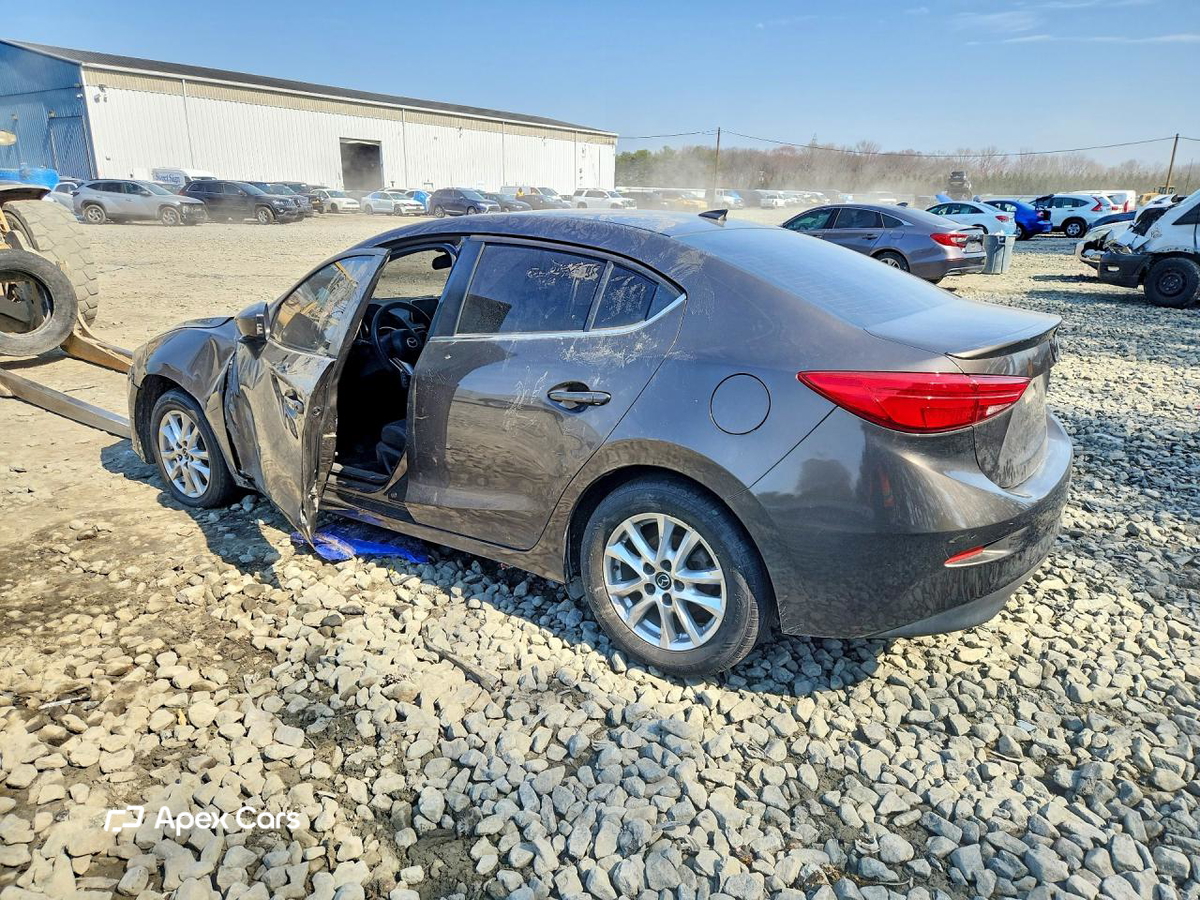 Mazda 3 2015