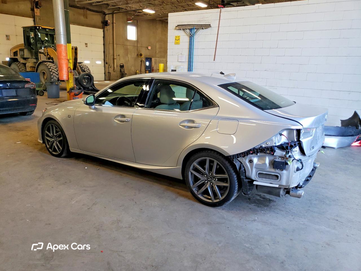 Lexus IS 2015