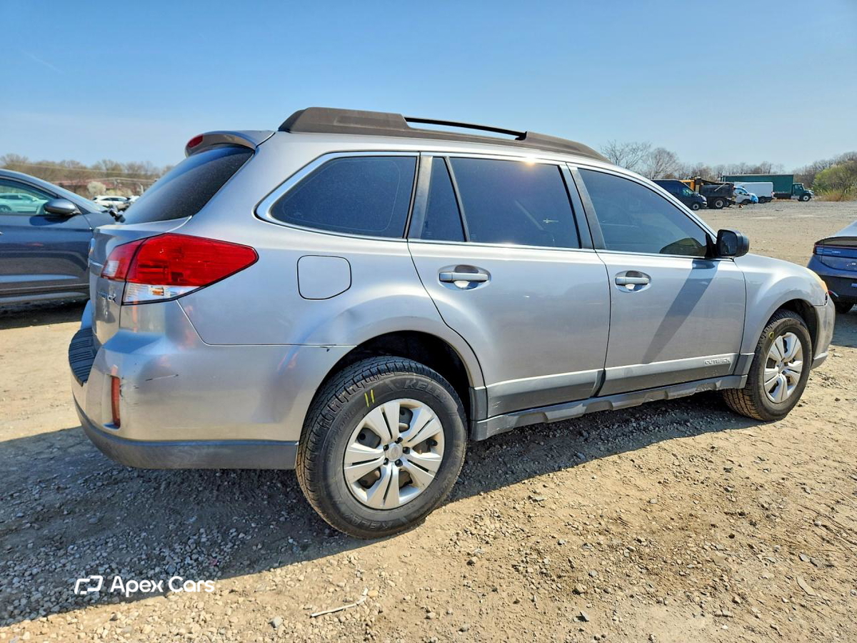 Subaru Outback 2010