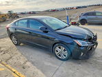 Hyundai Elantra 2019
