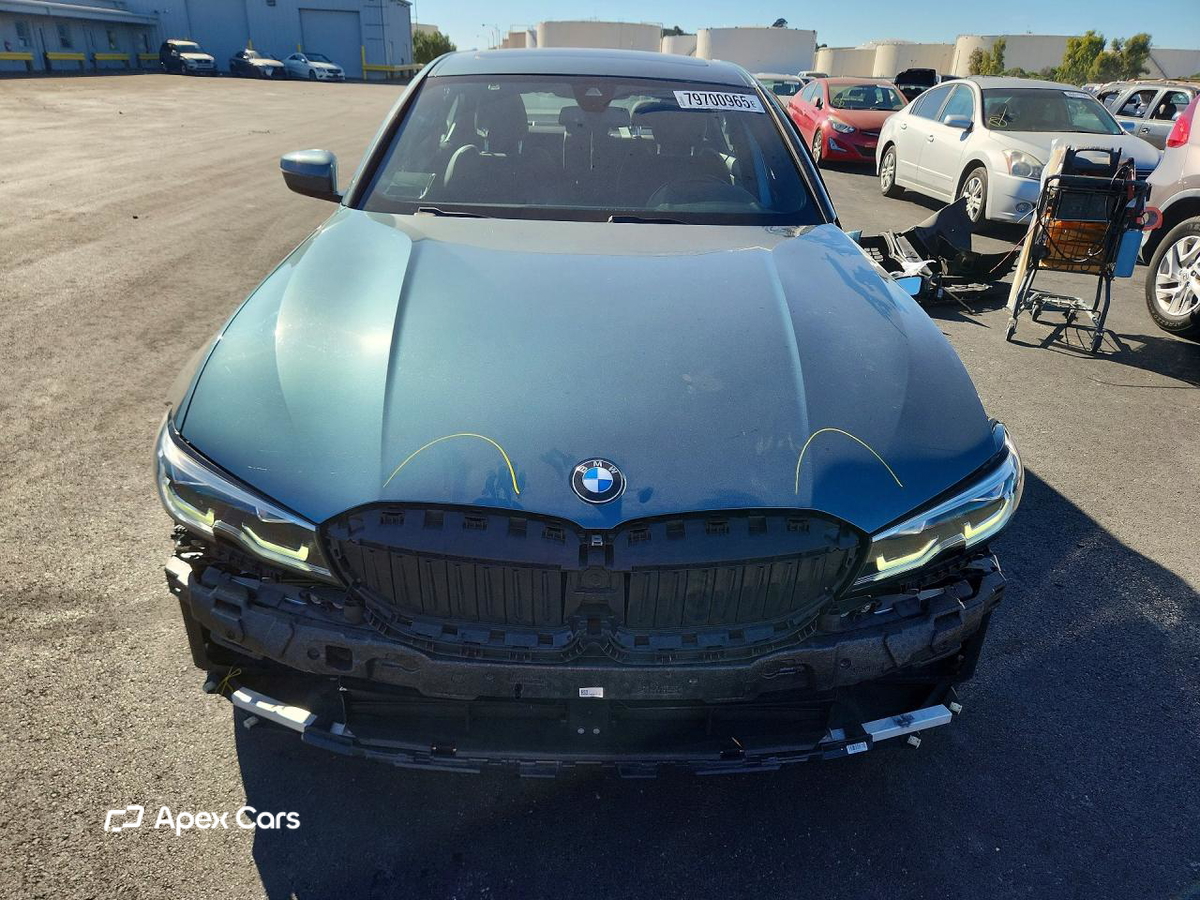 BMW Series 3 2019