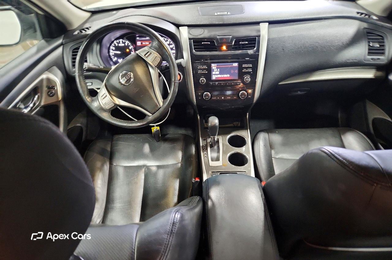 Nissan Altima 2015