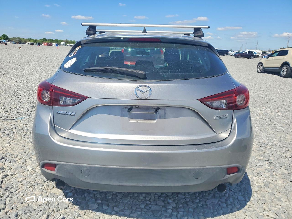 Mazda 3 2016