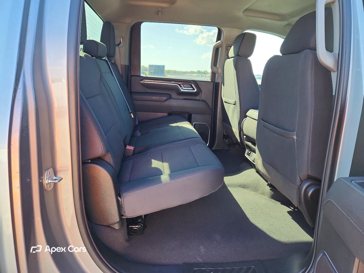 Chevrolet Silverado 2025