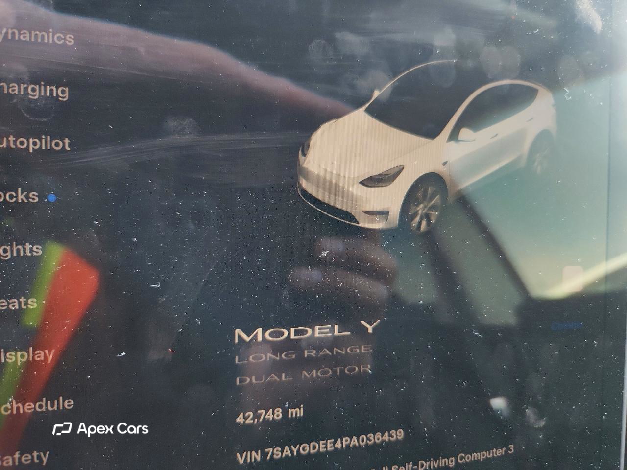 Tesla Model Y 2023