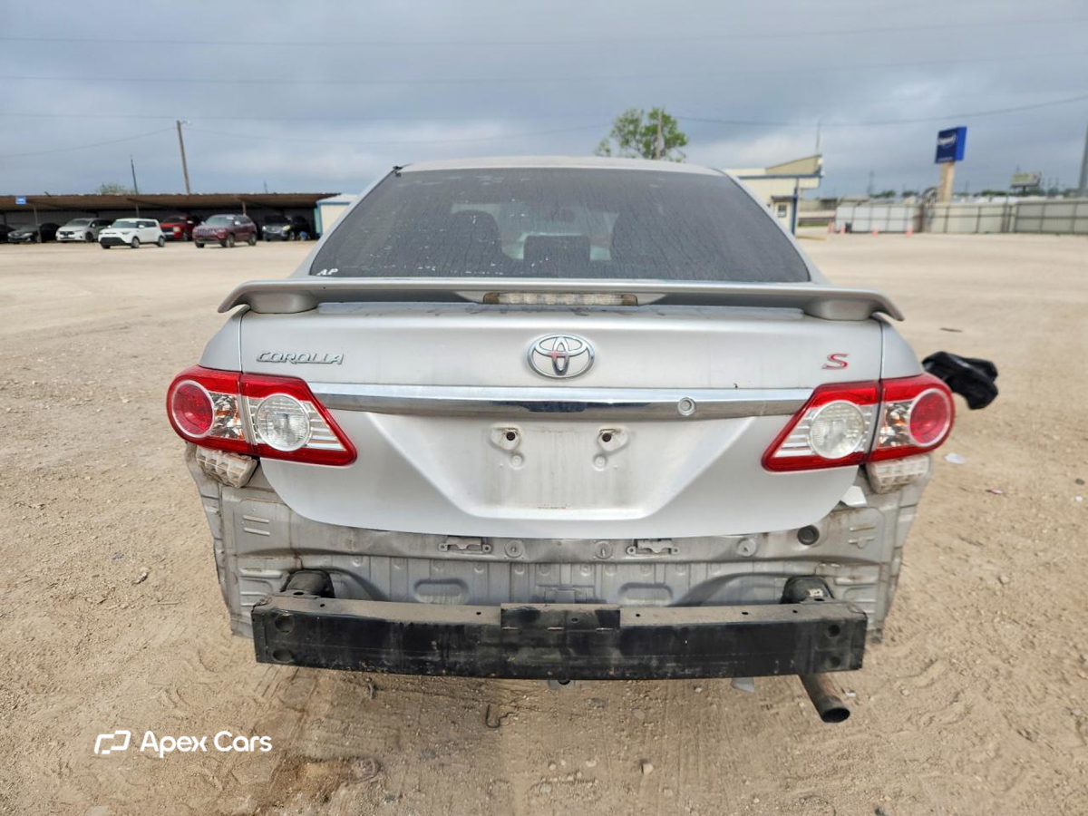Toyota Corolla 2011