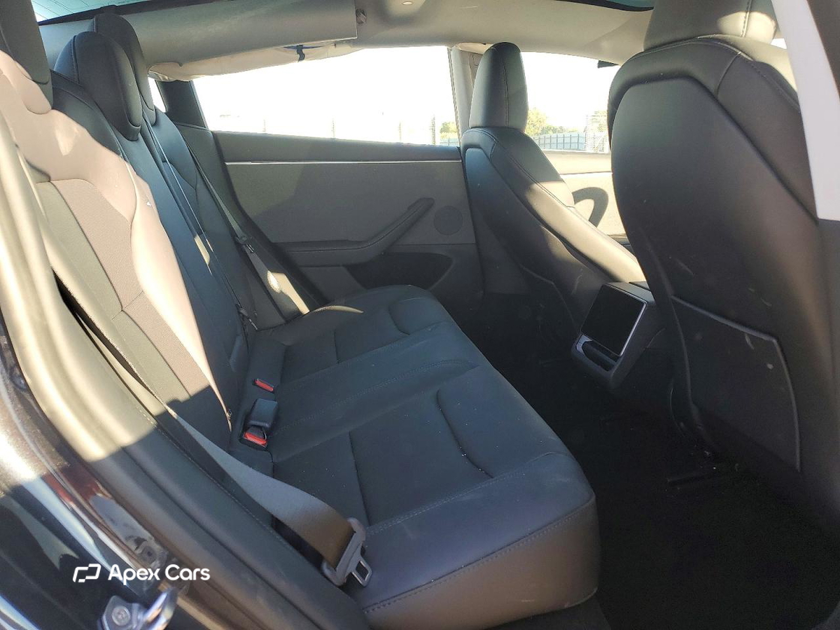 Tesla Model 3 2025