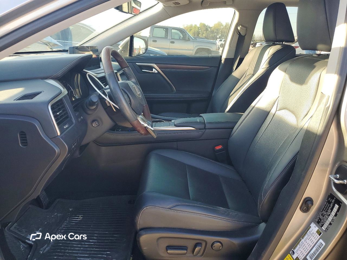 Lexus RX 2020
