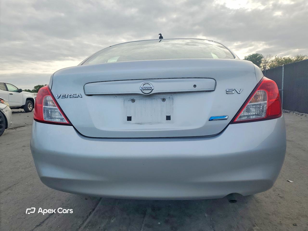 Nissan Versa 2012