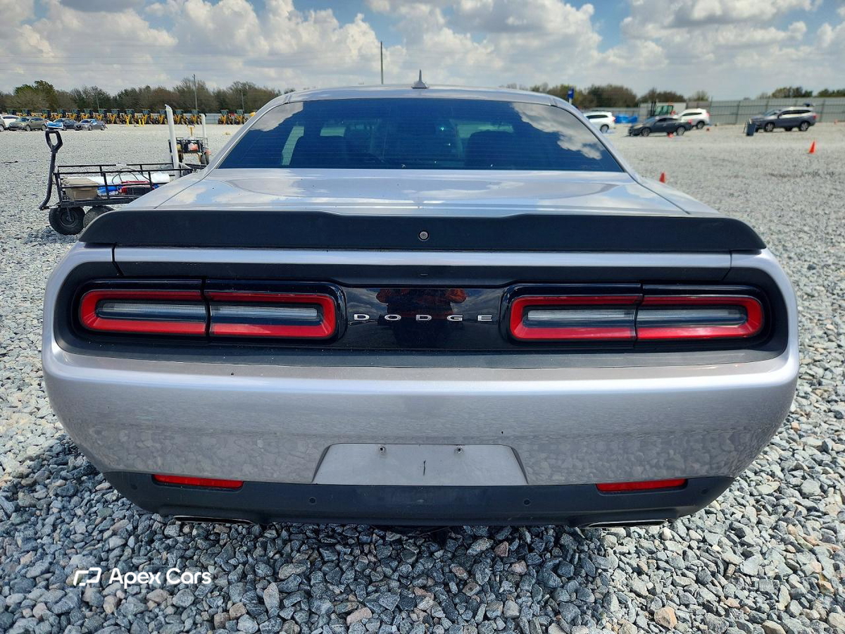 Dodge Challenger 2015