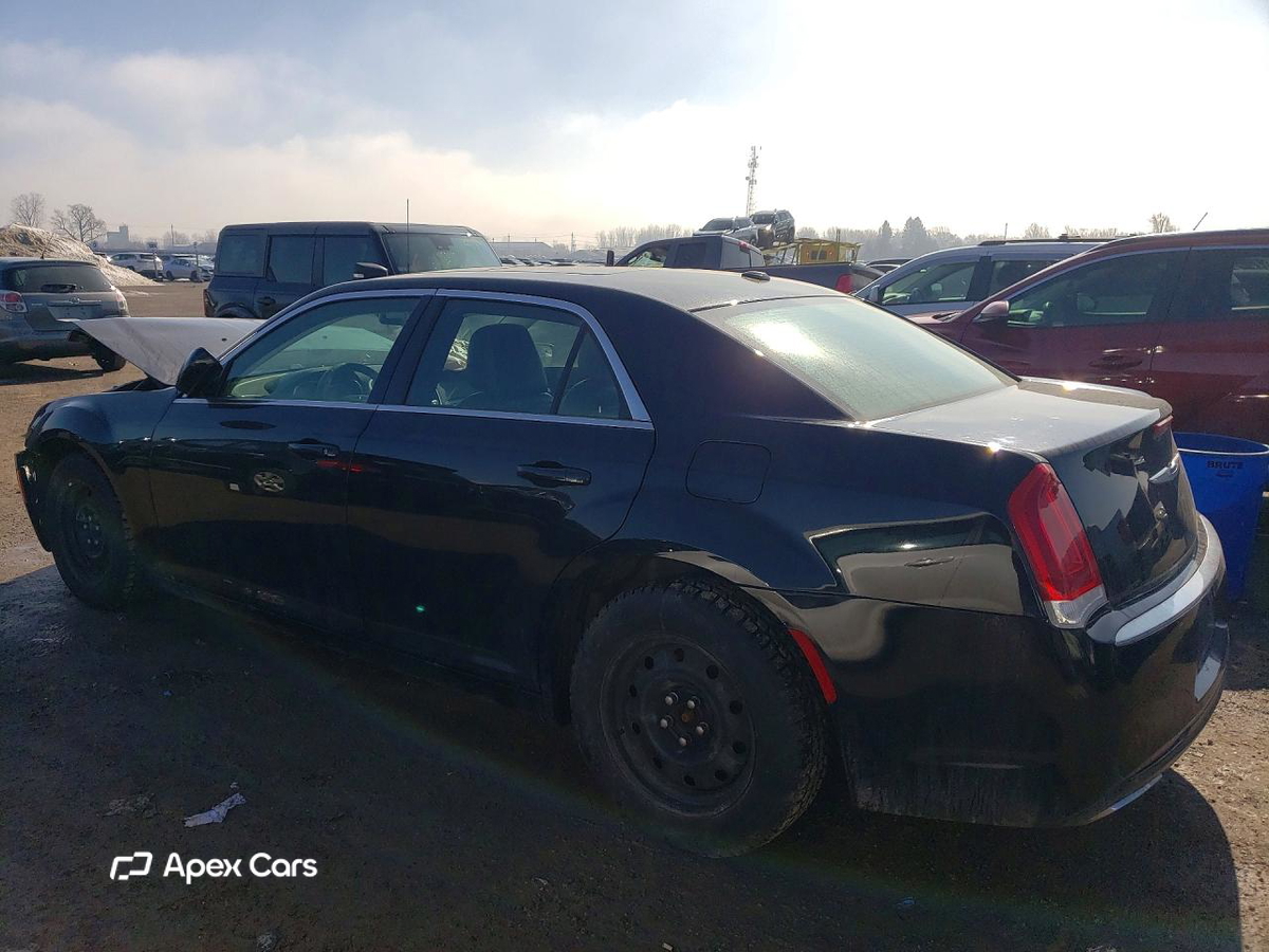 Chrysler 300 2016