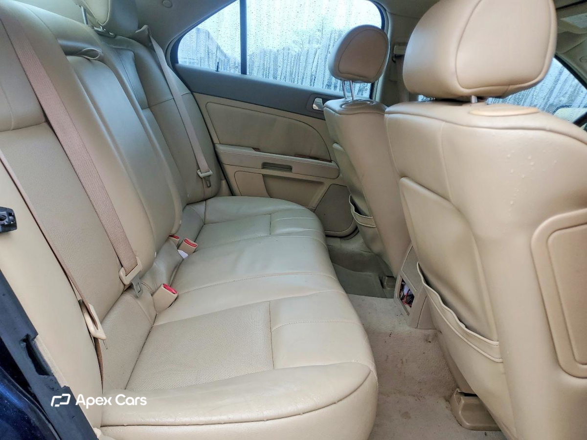 Cadillac STS 2006