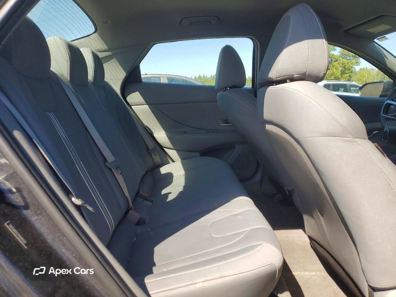 Hyundai Elantra 2023