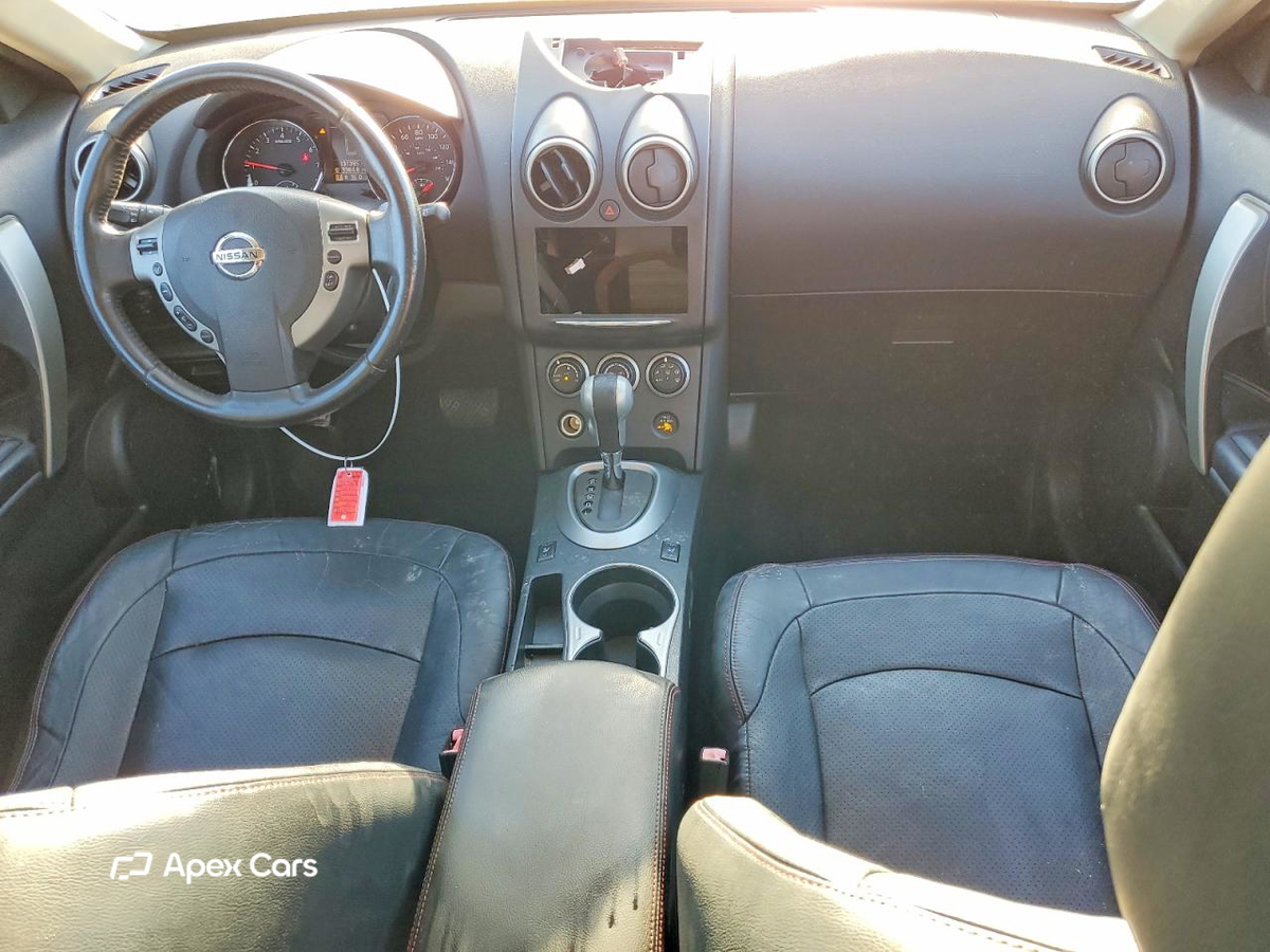 Nissan Rogue 2011
