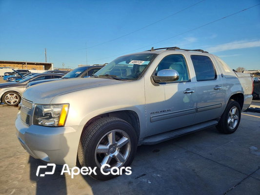 Chevrolet Avalanche 2013 - Image 1 of 13