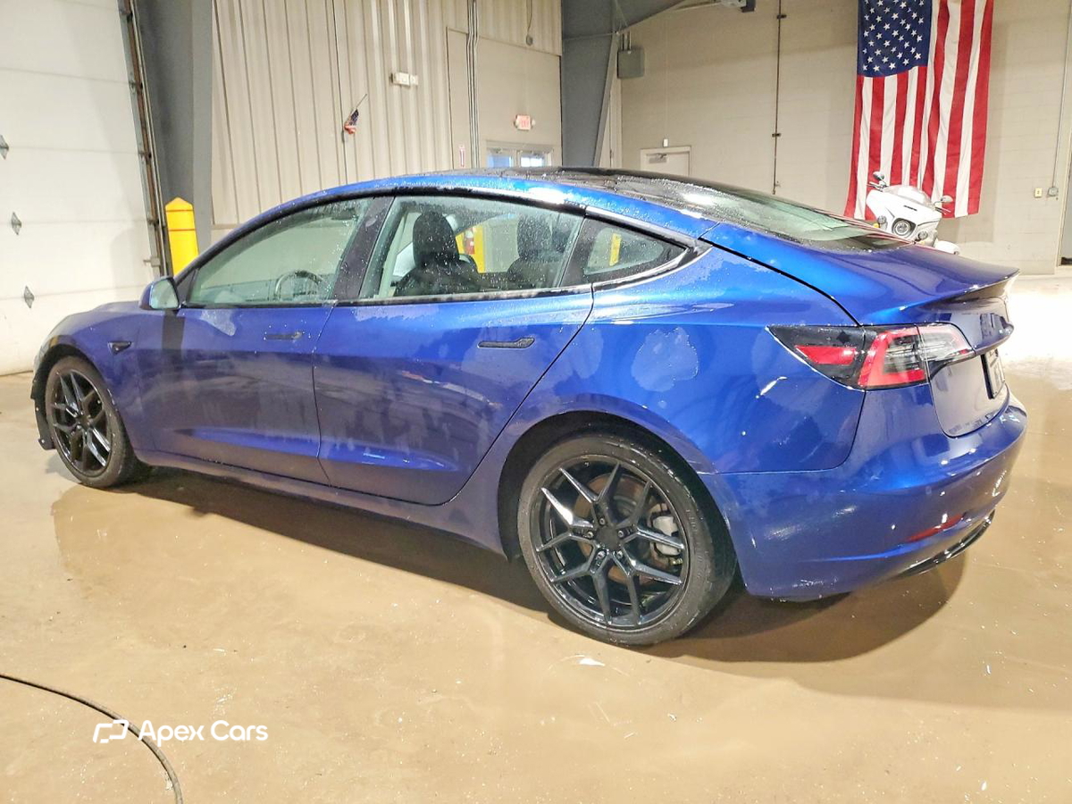 Tesla Model 3 2022