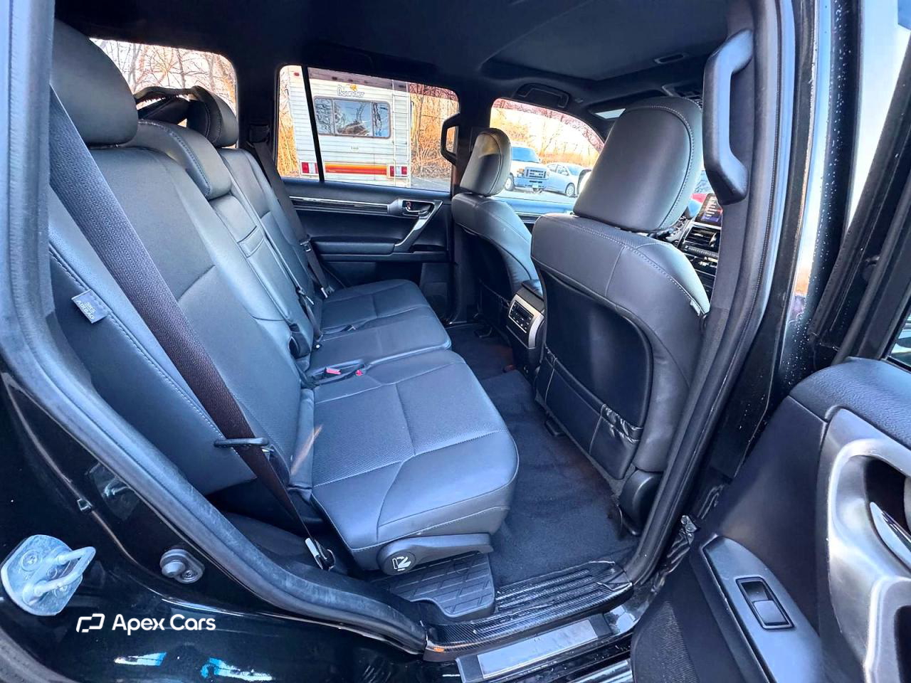 Lexus GX 2023