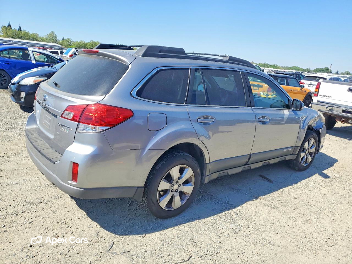Subaru Outback 2010