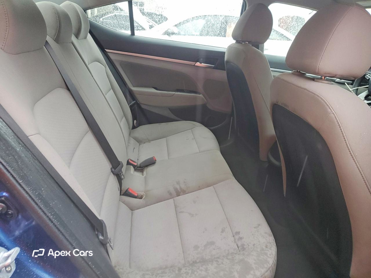 Hyundai Elantra 2019