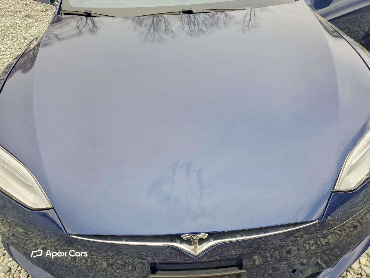 Tesla Model S 2016